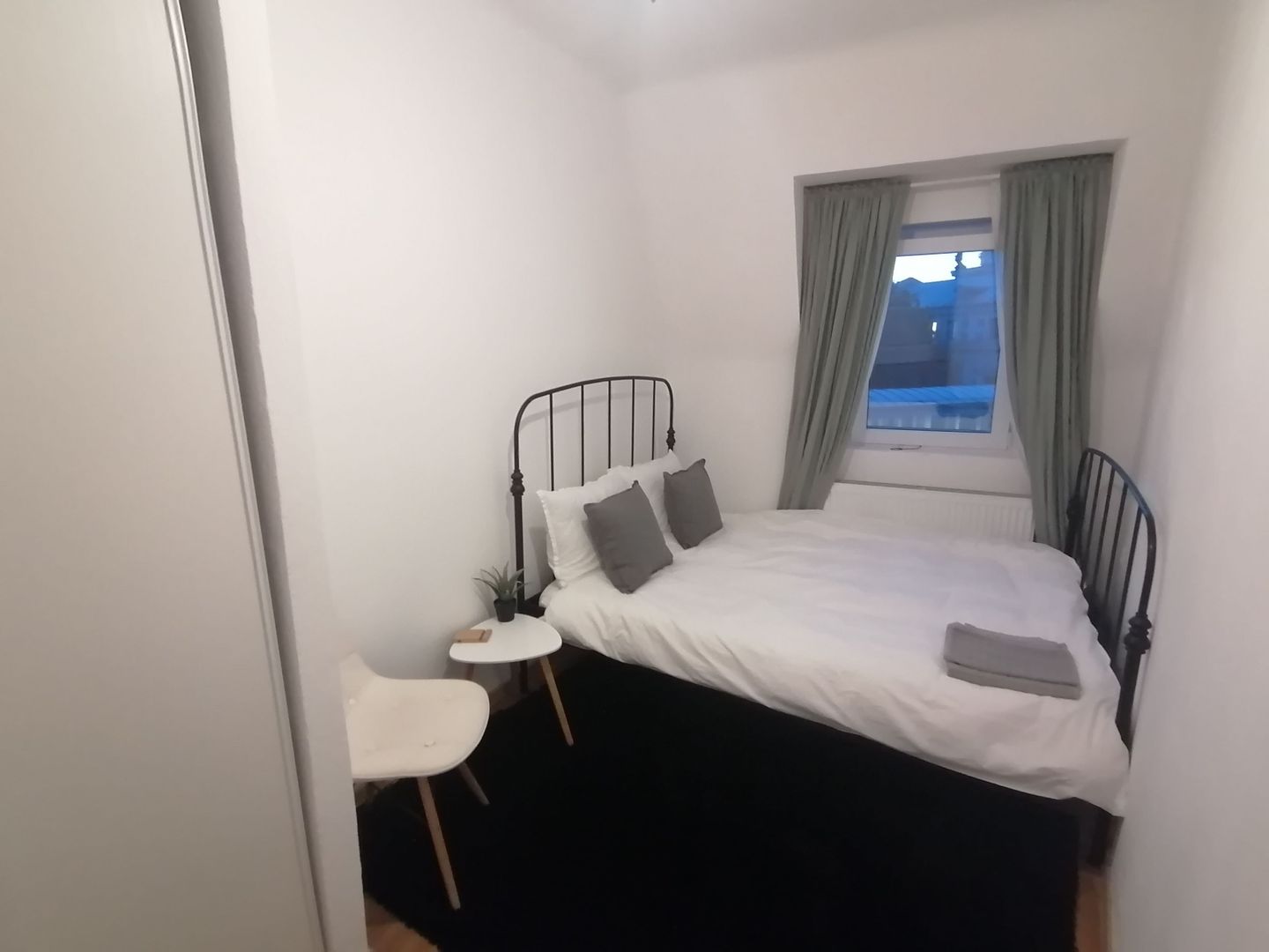 Apartament cu 3 camere - Ultracentral - str. Coltei - Poză 3