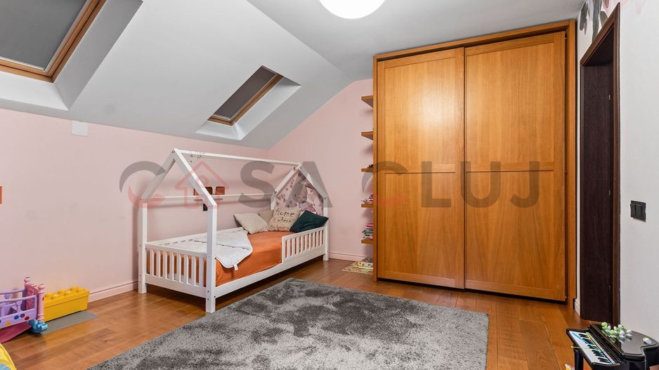 Casa Individuala, La Cheie, Garaj -cu 3 locuri, Gradina, 2 Terase, Manastur!! - Poză 15