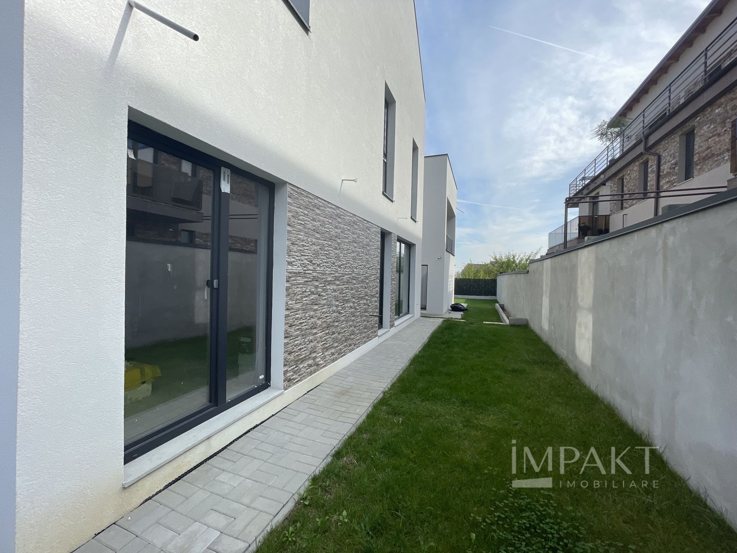 Casa tip duplex, semifinisata, 160 mp și teren 250 mp – Europa, Cluj! - Poză 2