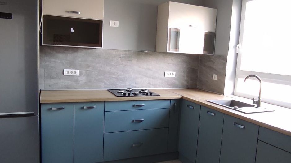 Apartament cu 3 camere  in zona centrala a Brasovului - Poză 13