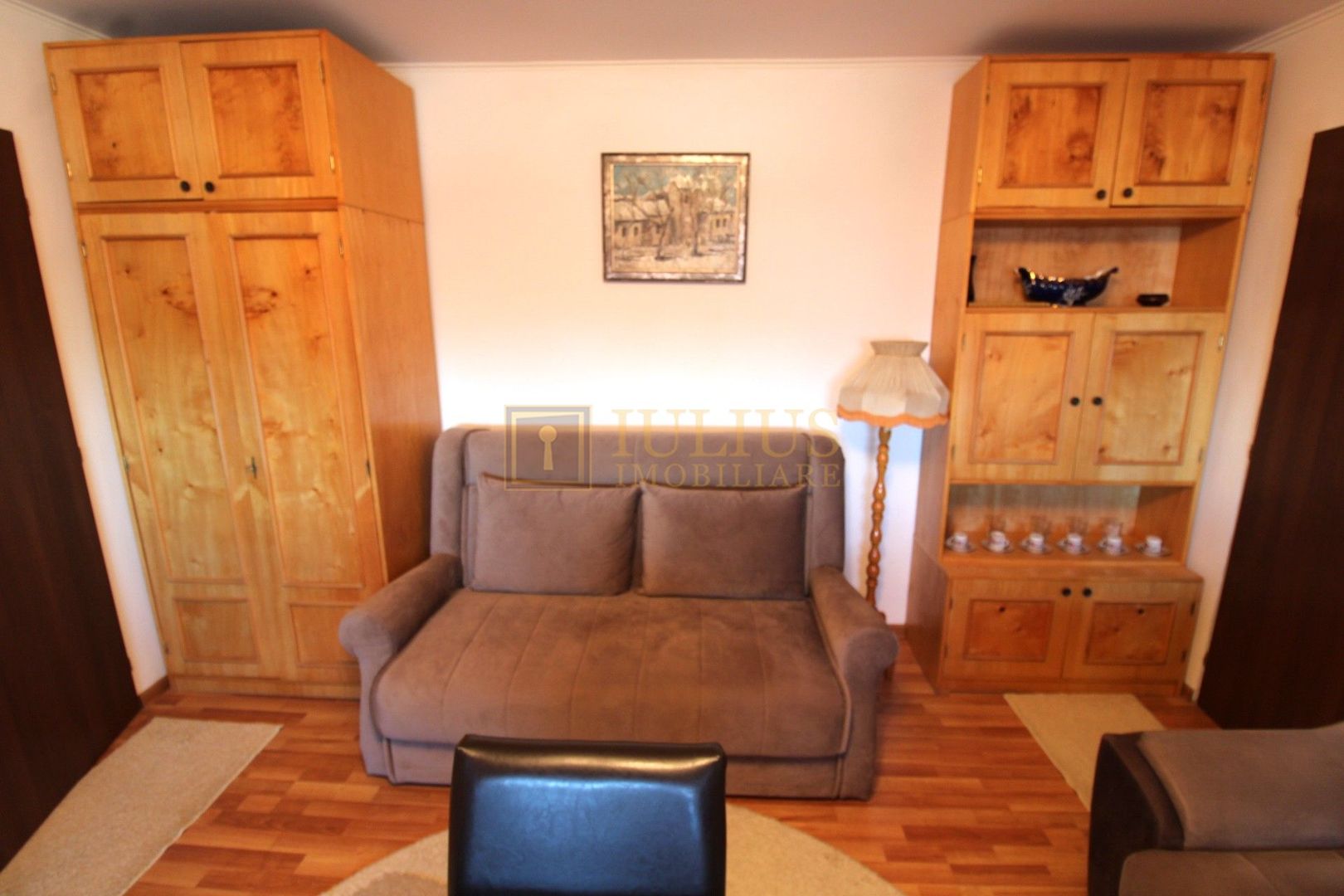Apartament spatios, 3 camere, semidecomandat, Calea Buziasului - Poză 11