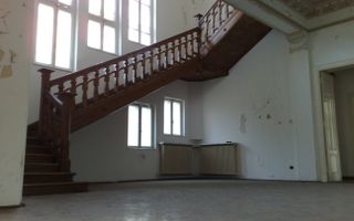 Vila 1000 mp teren 750 Romana Victoriei 16 camere - Poză 9