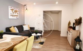 Apartament de vanzare  cu 3 camere Lux in zona Rogerius, Oradea. - Poză 8