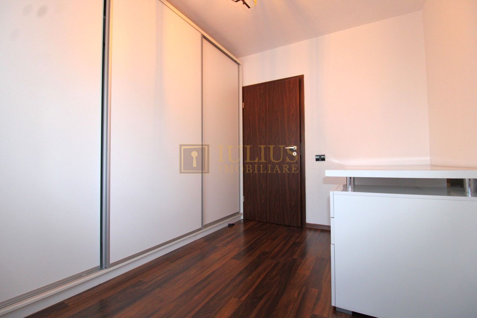 Pet-Friendly,  apartament spațios-Circumvalatiuni - Poză 10