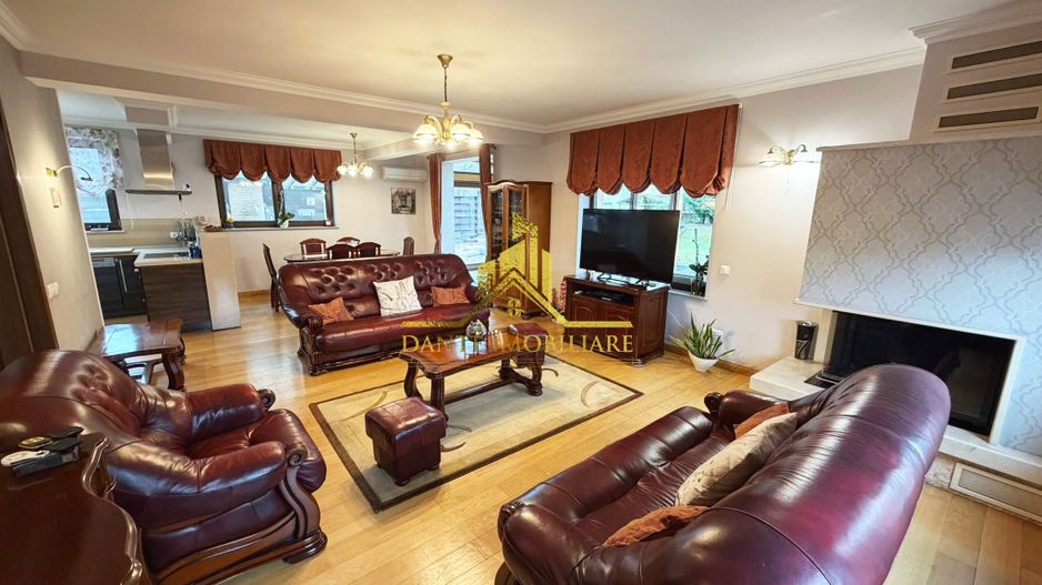 Casa, 3 dormitoare, 3 bai, ultrafinisata, mobilat lux, Faget - Poză 1