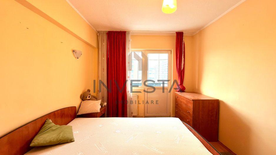 Apartament 3 Camere in Cartierul Intre Lacuri cu Vedere spre Lac - Poză 2
