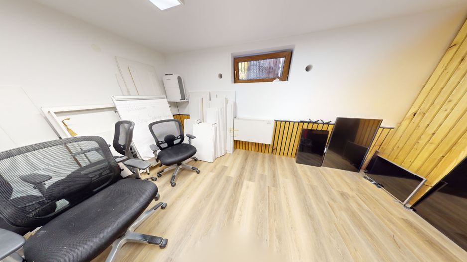 Spațiu de birouri de vânzare și de închiriat în Sub Arini, Sibiu - Poză 8