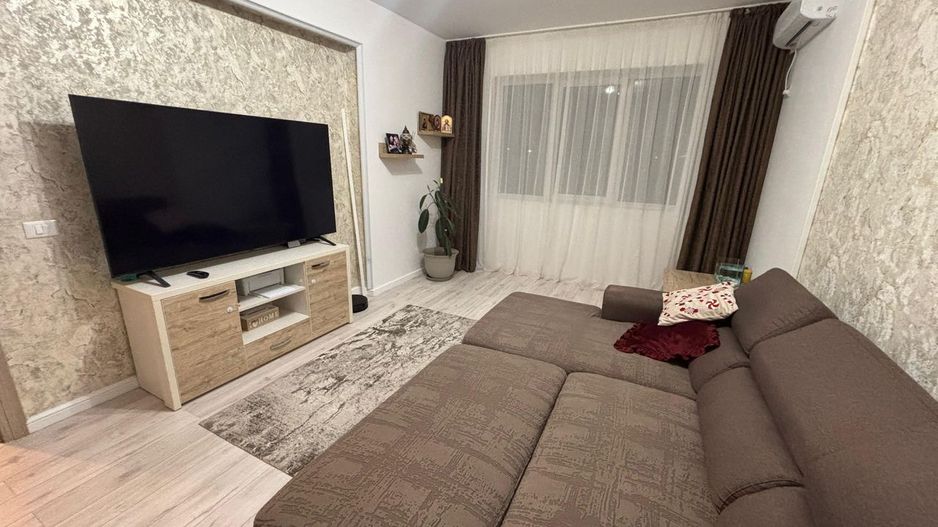 Apartament 2 Camere 3 Parcari - Poză 9