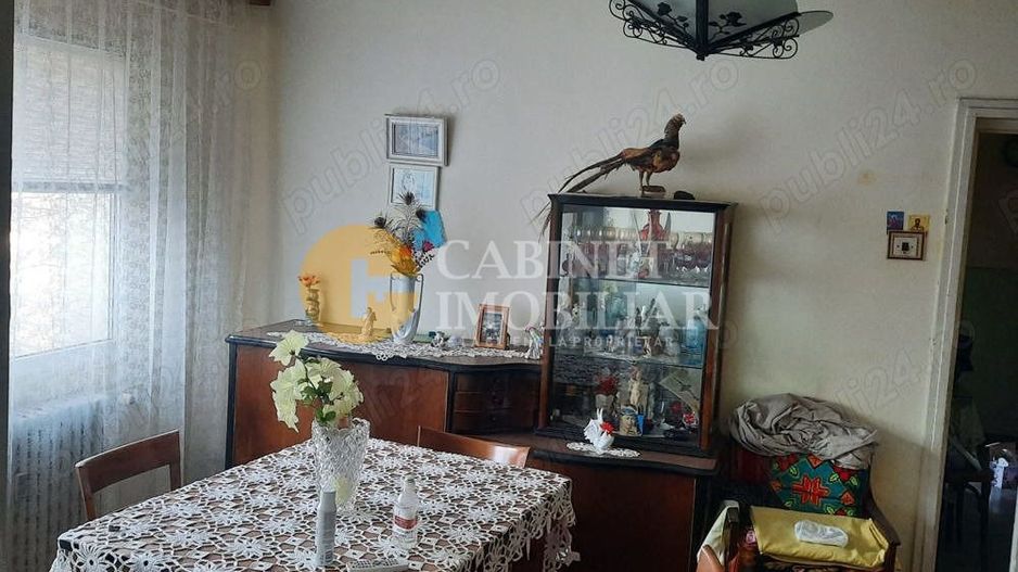 2 CAMERE - PODU ROS - NECESITA RENOVARE - Poză 1