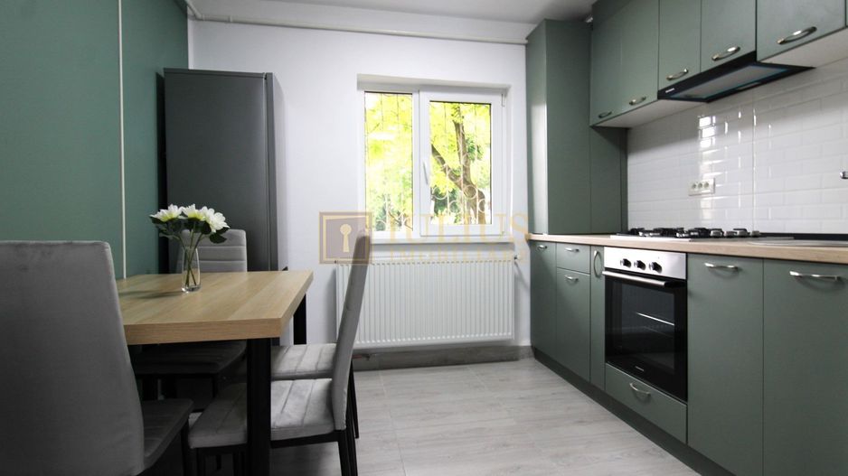 3 camere recent renovat, totul nou- Aradului - Poză 6