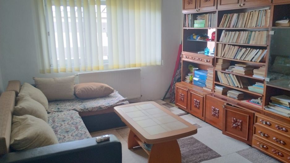 vand apartament 2 camere, dec zona Splai Mihai Viteazul, incalzire pe - Poză 5