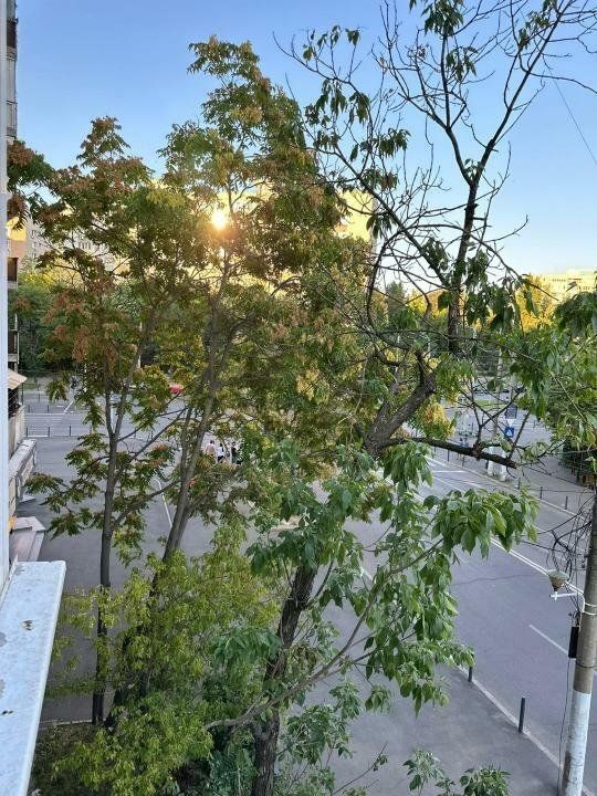 Vand apartament 4 camere Drumul Taberei Valea Argesului 2 - Poză 12