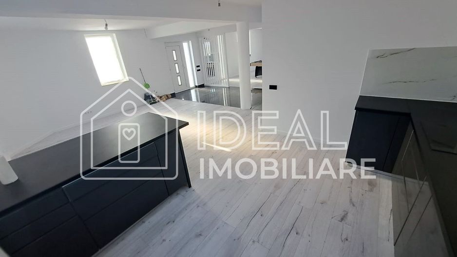 Casa Individuala LA CHEIE cu 250 mp utili, zona Strand - Poză 14