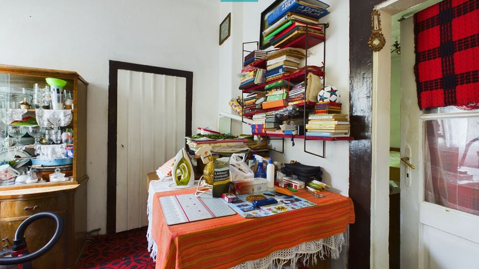 Apartament la casă cu 4 camere în Pârneava - Poză 10