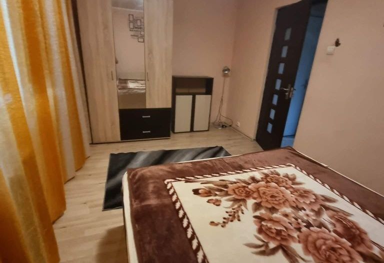 Apartament cu 2 camere  400euro  Podul de Piatra - Poză 4