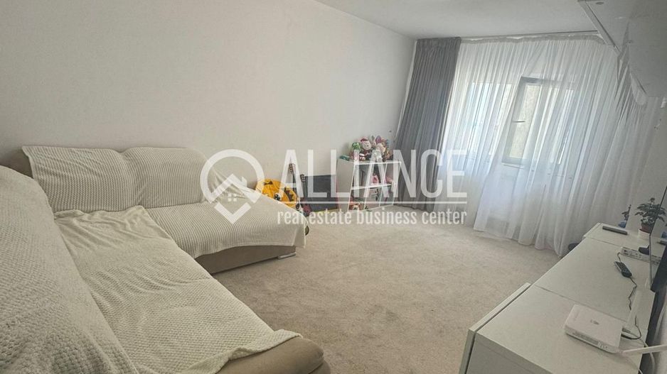 Faleza Nord(cod04)-Apartament 3 camere centrala gaz-vedere spre mare - Poză 2
