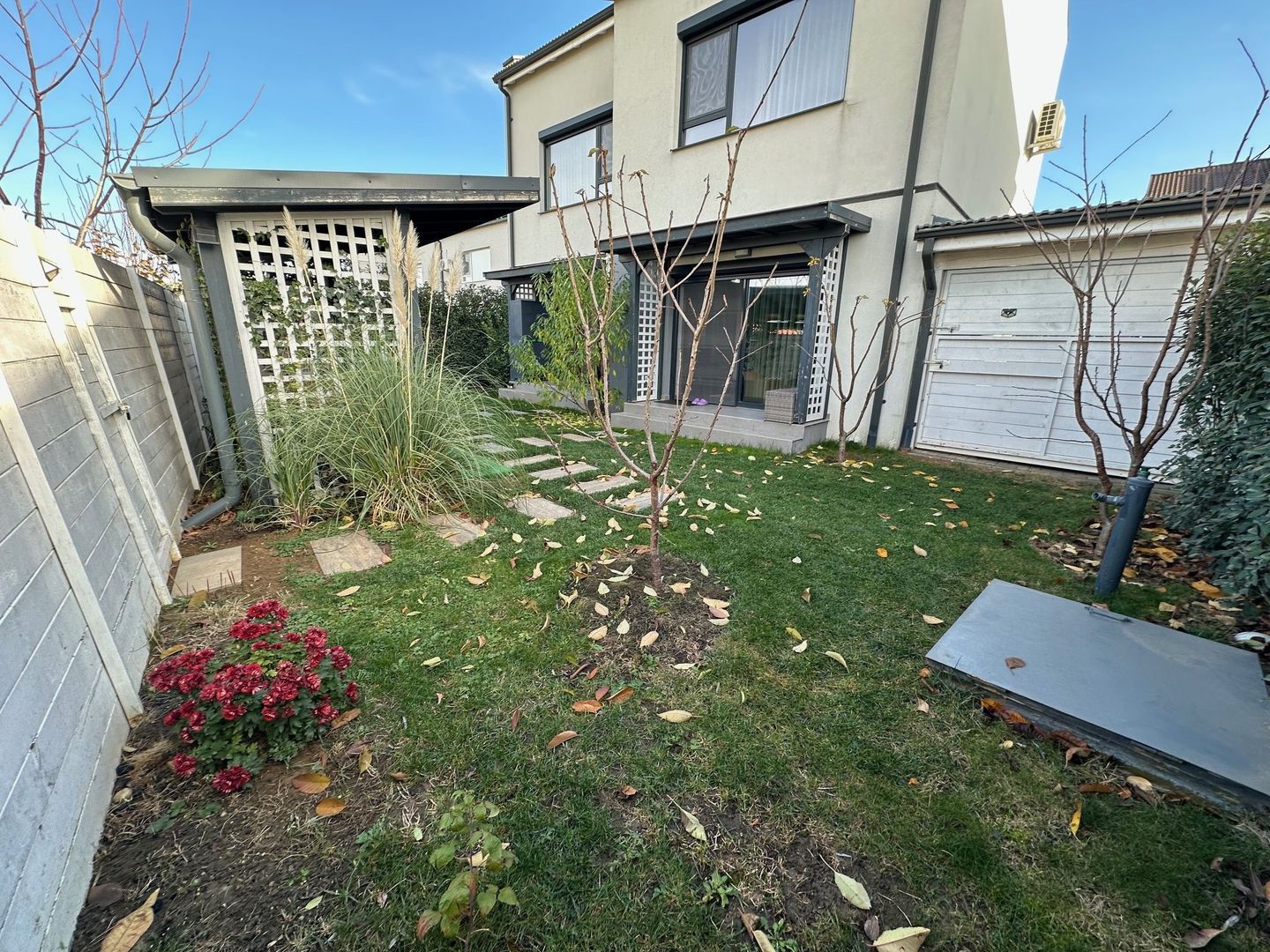 Duplex despărțit prin carpot - Poză 35