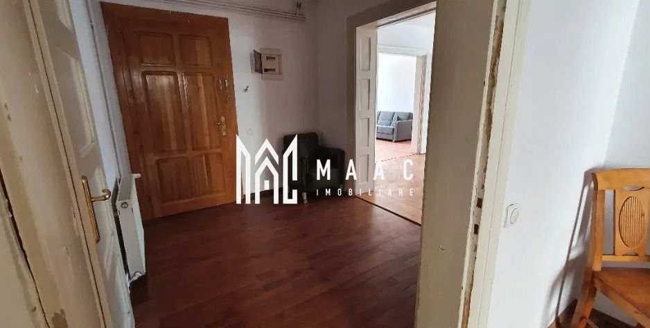 Casa cu 4 apartamente / 9 camere | Ultracentral | Curte - Poză 3