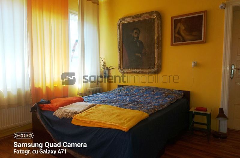 Casa cu 6 camere str.E Teodoroiu - Poză 6