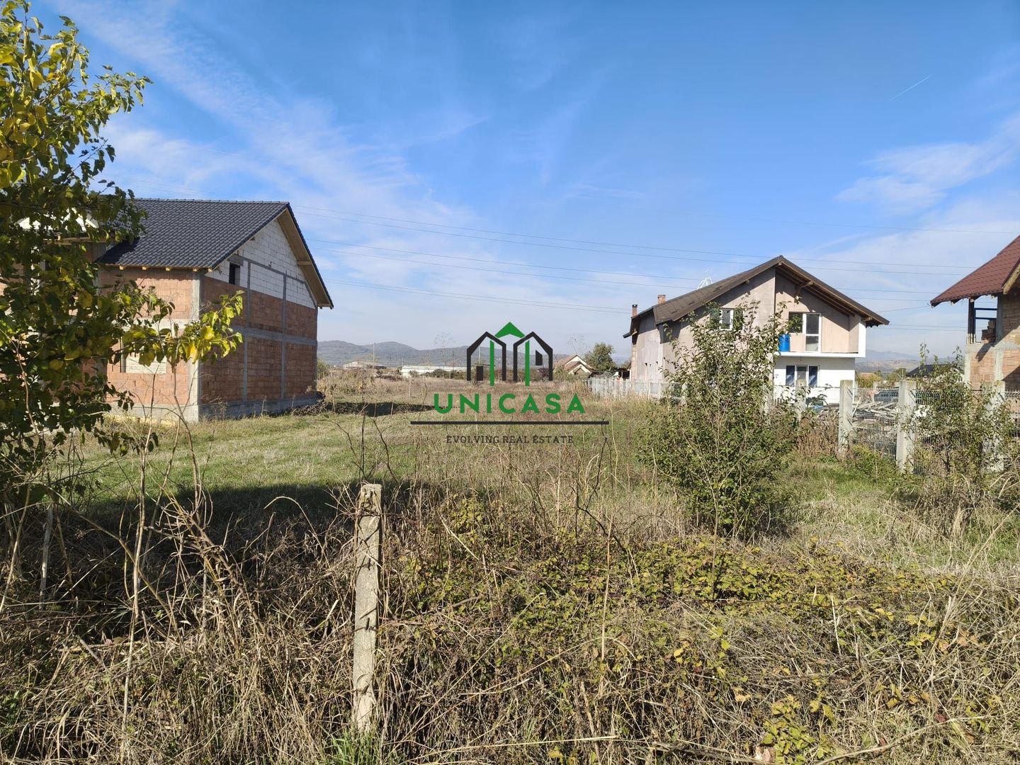 Teren 2407 mp/Mihaesti /sat Stuparei - Poză 3