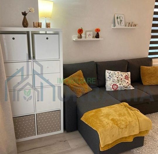 # inchiriez ap decomandat cu parcare inclusa complex Royal To - Poză 3