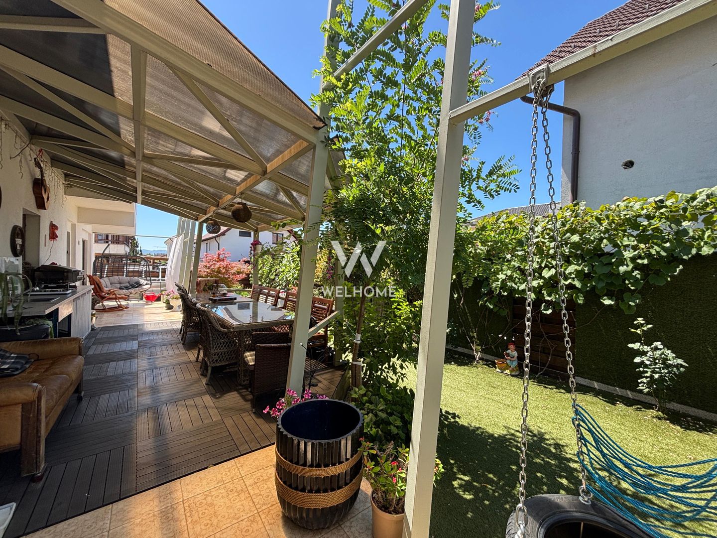 Casă amenajată de designer, garaj și pod locuibil - Șelimbăr - Poză 57