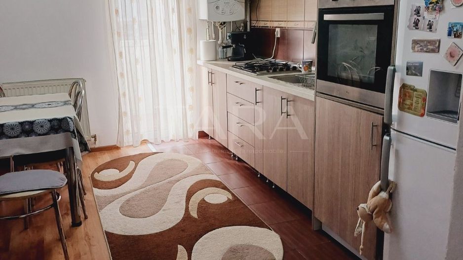 Apartament cu 2 camere, zona centrala Eroilor, în Florești. - Poză 3