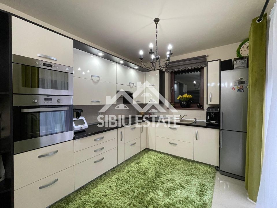 Casa individuala cu garaj in Sura Mare, SIbiu - Poză 3