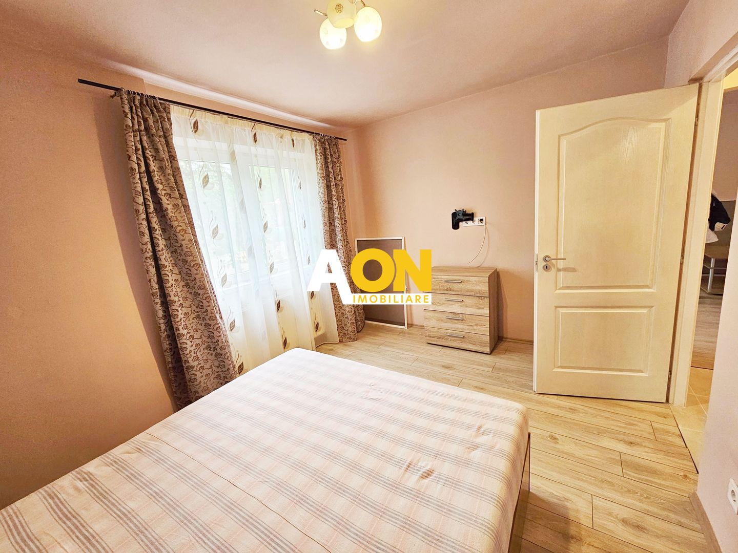 Apartament 2 camere, 46 mp utili, renovat, in apropiere de Parc - Poză 8