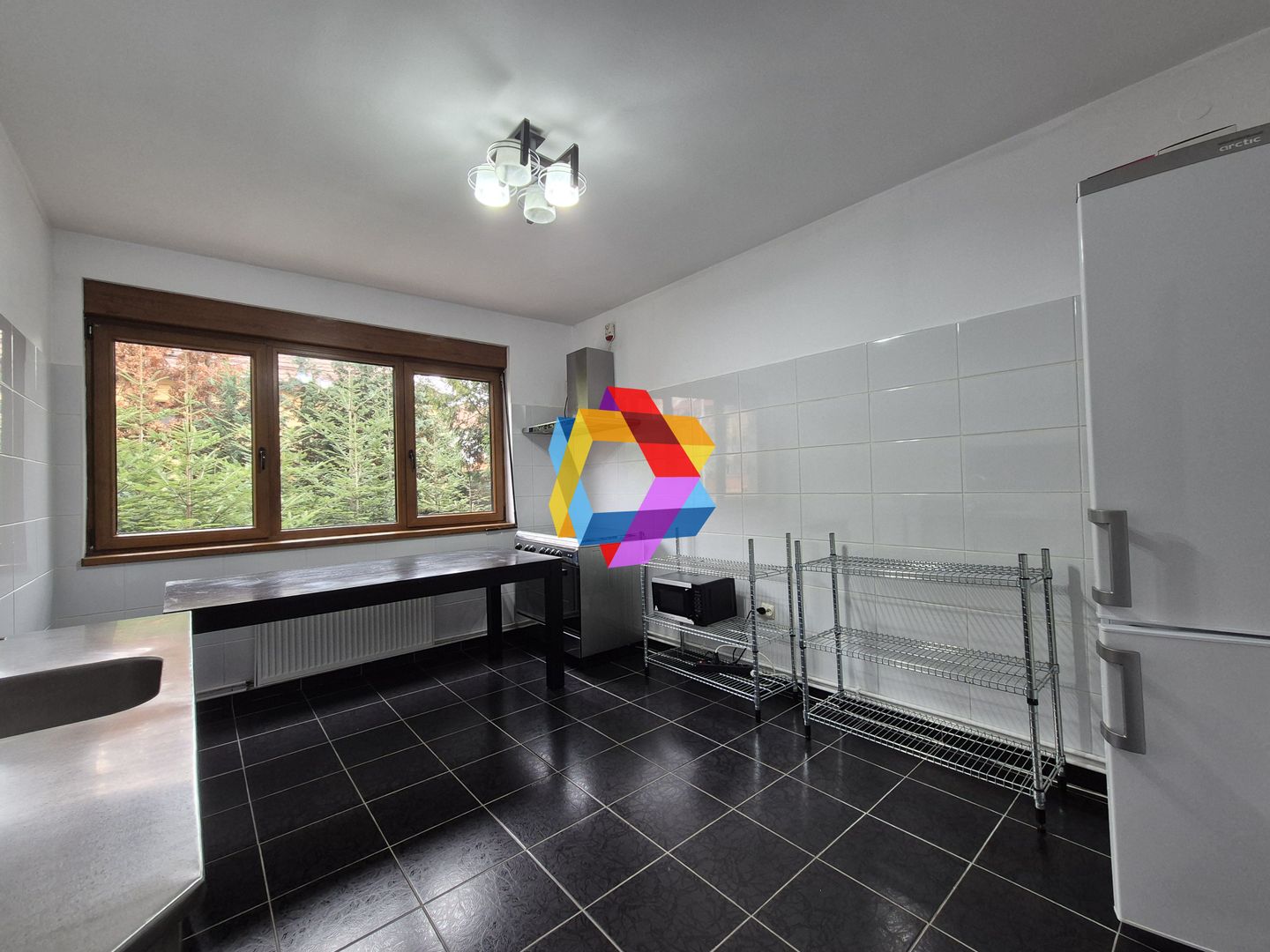 Casa 270mp zona centrala - Poză 3