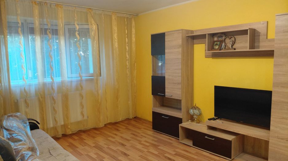 Apartamaent 1 camera bloc mixt,parter,Micro 21 - Poză 1