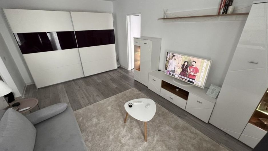 APARTAMENT TITULESCU | METROU BASARAB - Poză 1