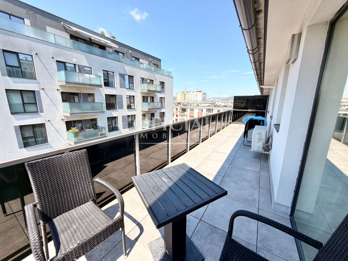 Apartament 2 Camere | Garaj inclus | Zona Iulius Mall str. Galati - Poză 2
