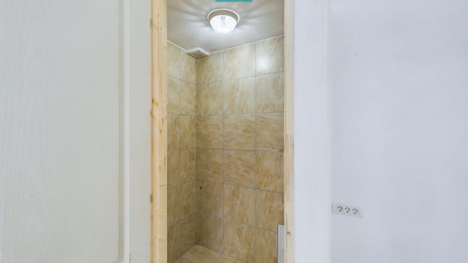 Spațiu comercial de vânzare central 80 mp - Poză 5