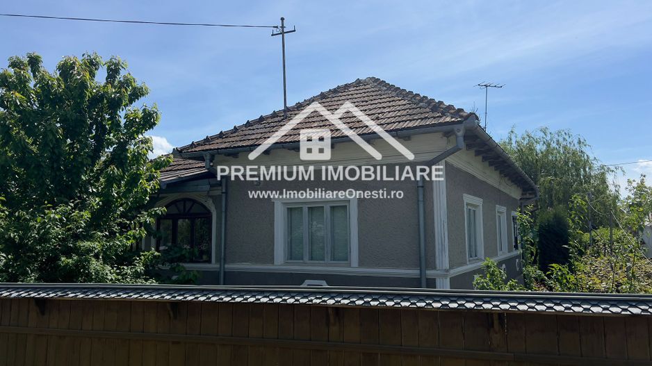 Casă de vânzare + teren 2400 mp Urgent - Poză 2