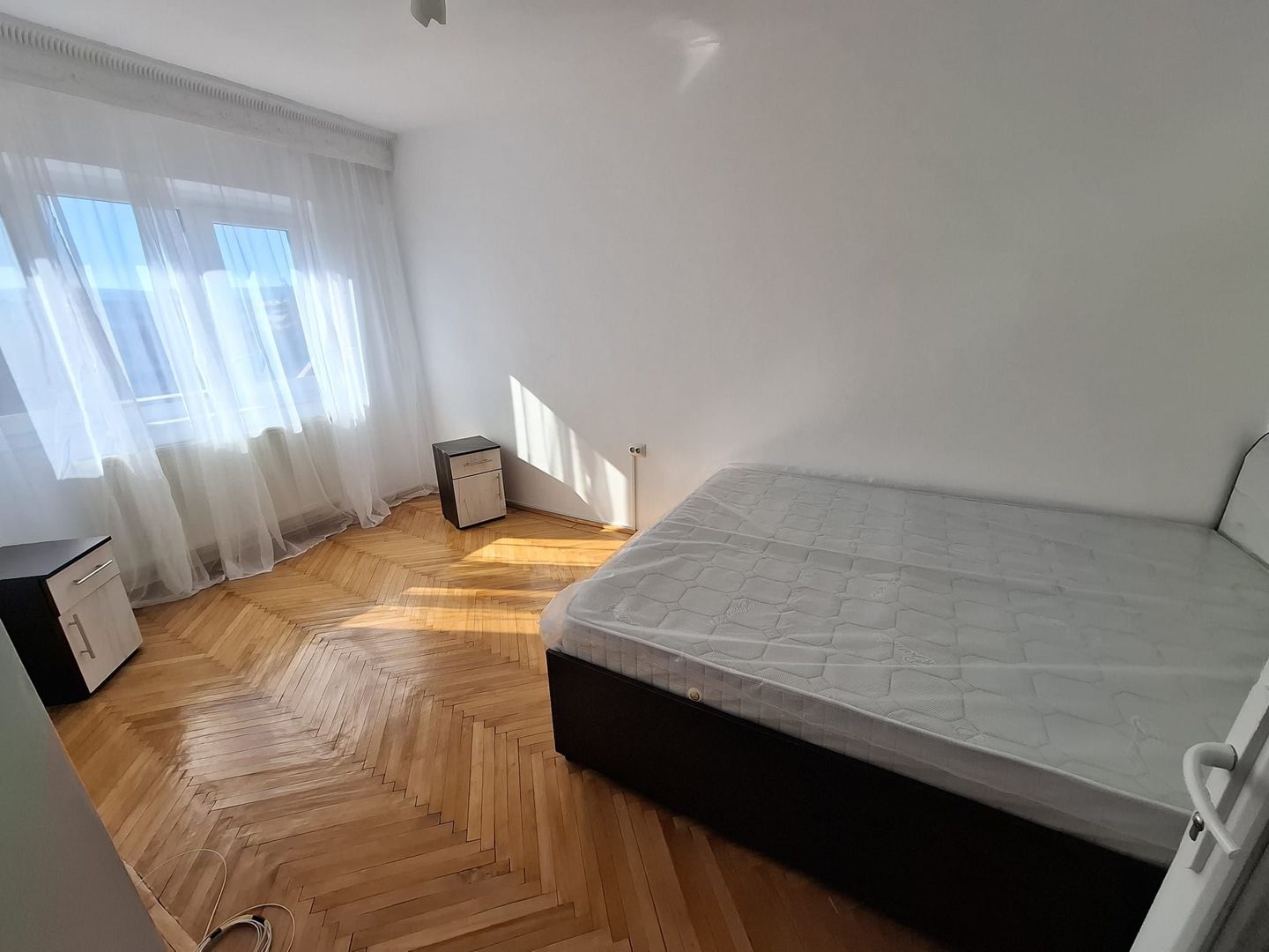 Apartament 2 camere decomandat – Zona 9 Mai / Precista, Bacău - Poză 4