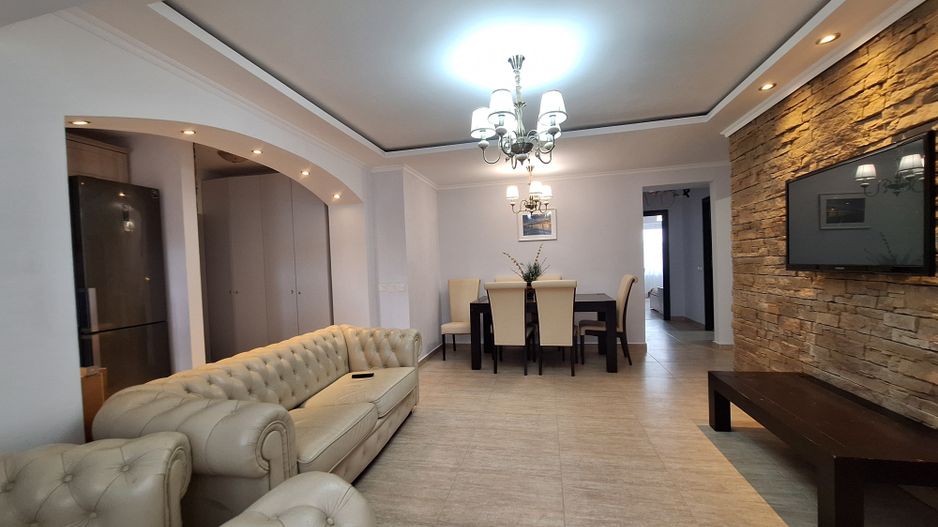 Apartament 3 camere + parcare Prelungirea Ghencea Cartierul Latin - Poză 2