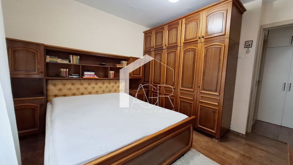Apartament cu 2 camere, decomandat, zona B-dul. Bucuresti - Poză 9