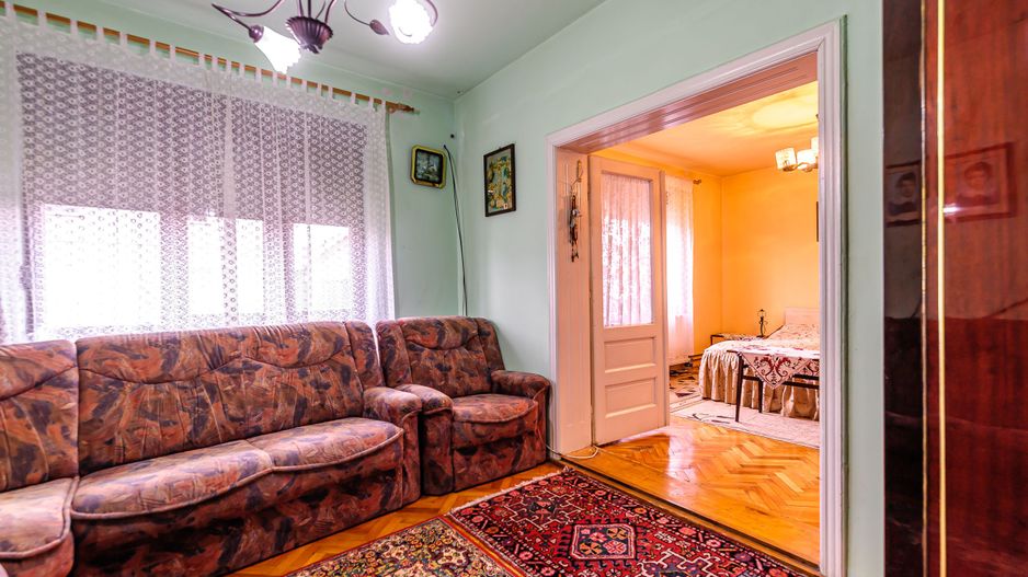 Casă tip duplex cu 2 apartamente în Poltura - Poză 4