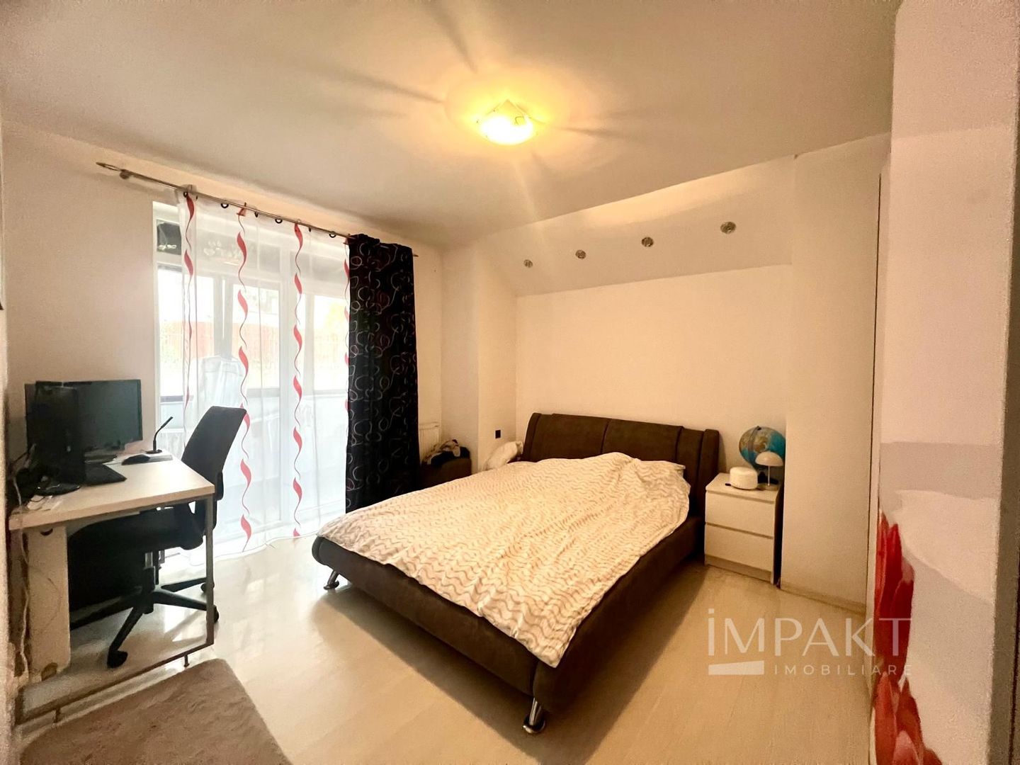 Apartament cu 3 camere in Sopor - Poză 3