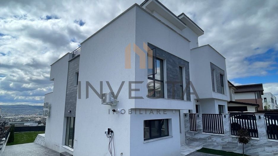 Casa noua de inchiriat cu priveliste asupra orasului, zona Voronet - Poză 1