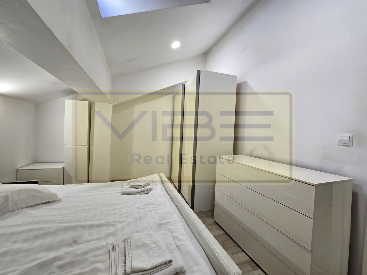 Piata Chirila- bloc nou- 2 camere - 400euro - Poză 3