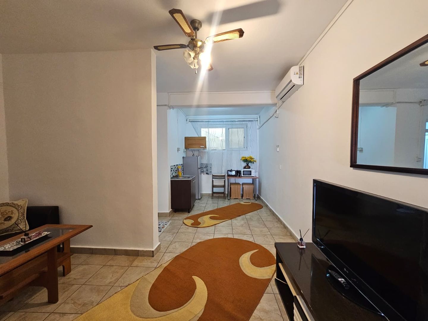 Apartament de vanzare cu 2 camere Eforie Sud aproape de mare - Poză 1