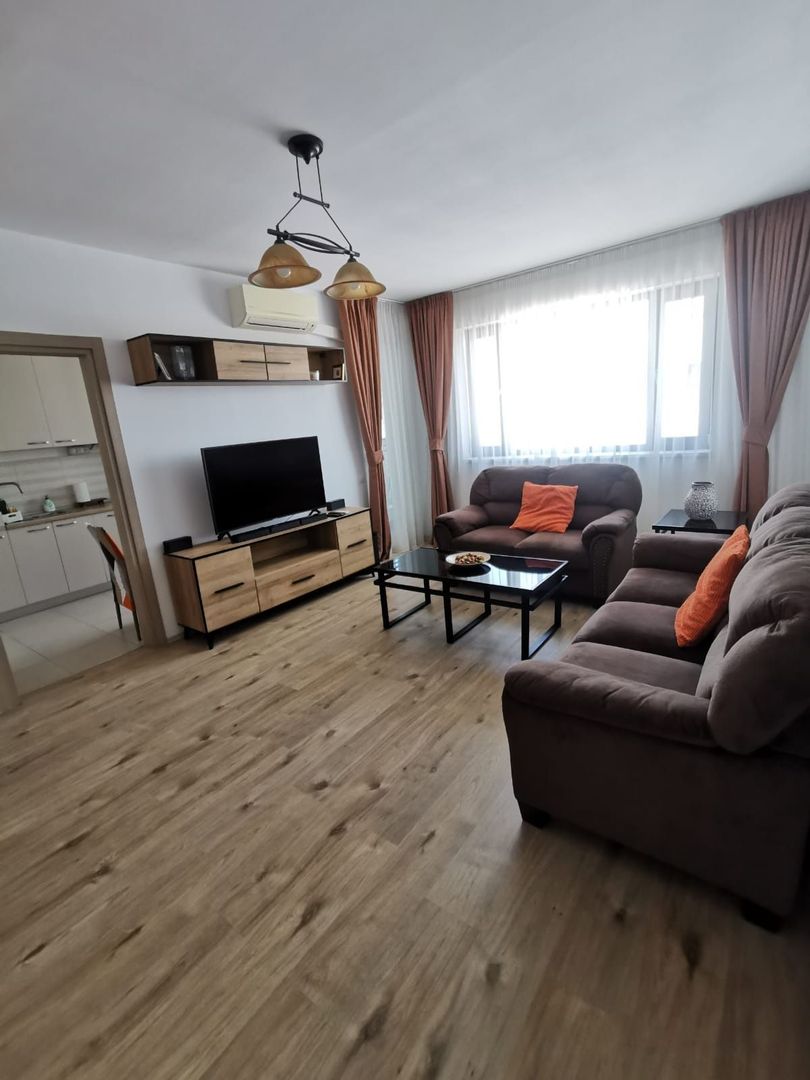 InInchiriere apartament 3 camere - Poză 2