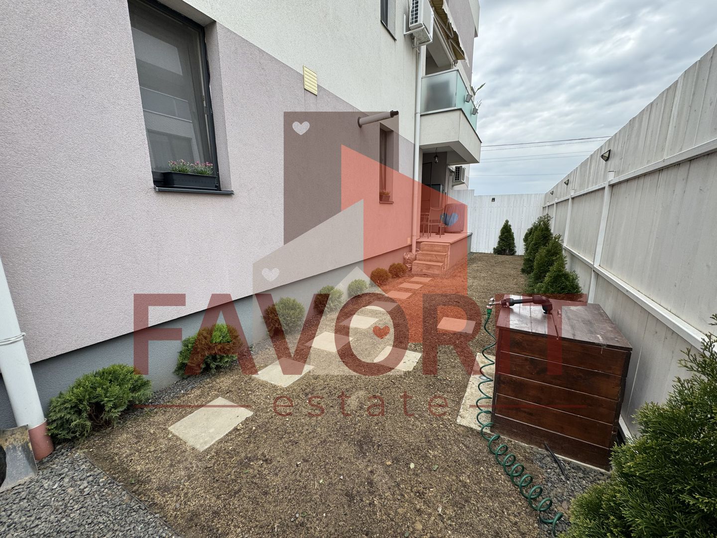 Apartament cu gradina si 2 locuri de parcare in Dumbravita - Poză 14