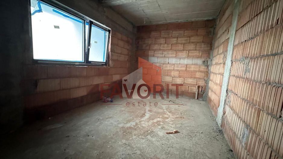 Duplex | Parter + Etaj | Toate utilitatile | Curte generoasa | Garaj | - Poză 5