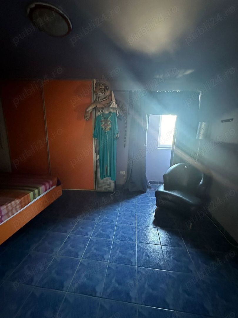 Ag BRASADAS vinde apt. 4 cam 140 mp Etj.1 + mansardă. - Poză 6