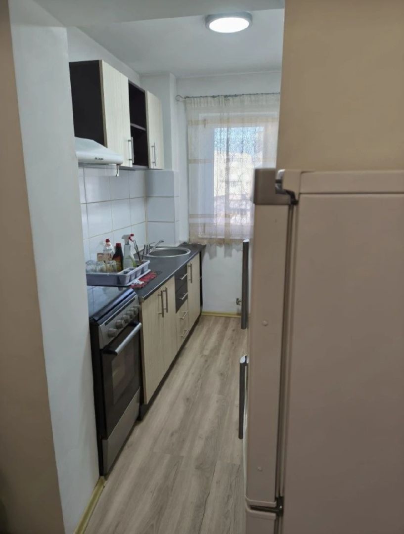 Apartament 2 camere,- Craiovita Noua - Poză 6