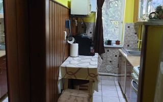 BRASADAS vinde ap 2 cam etaj 2 Botizului - Poză 4