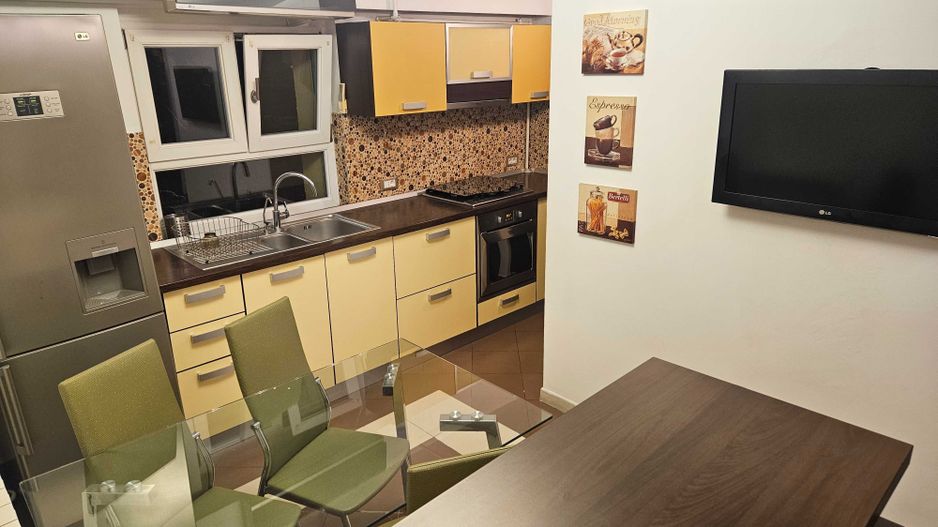 De Închiriat 3 Camere,, Calea Călărașilor, Piața Muncii, Petfriendly - Poză 2